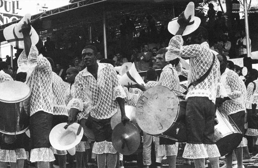 Desfile da Escola de Samba Lavapés, São Paulo, 1970. (Imagem: Arquivo Nacional | Fundo Correio da Manhã)